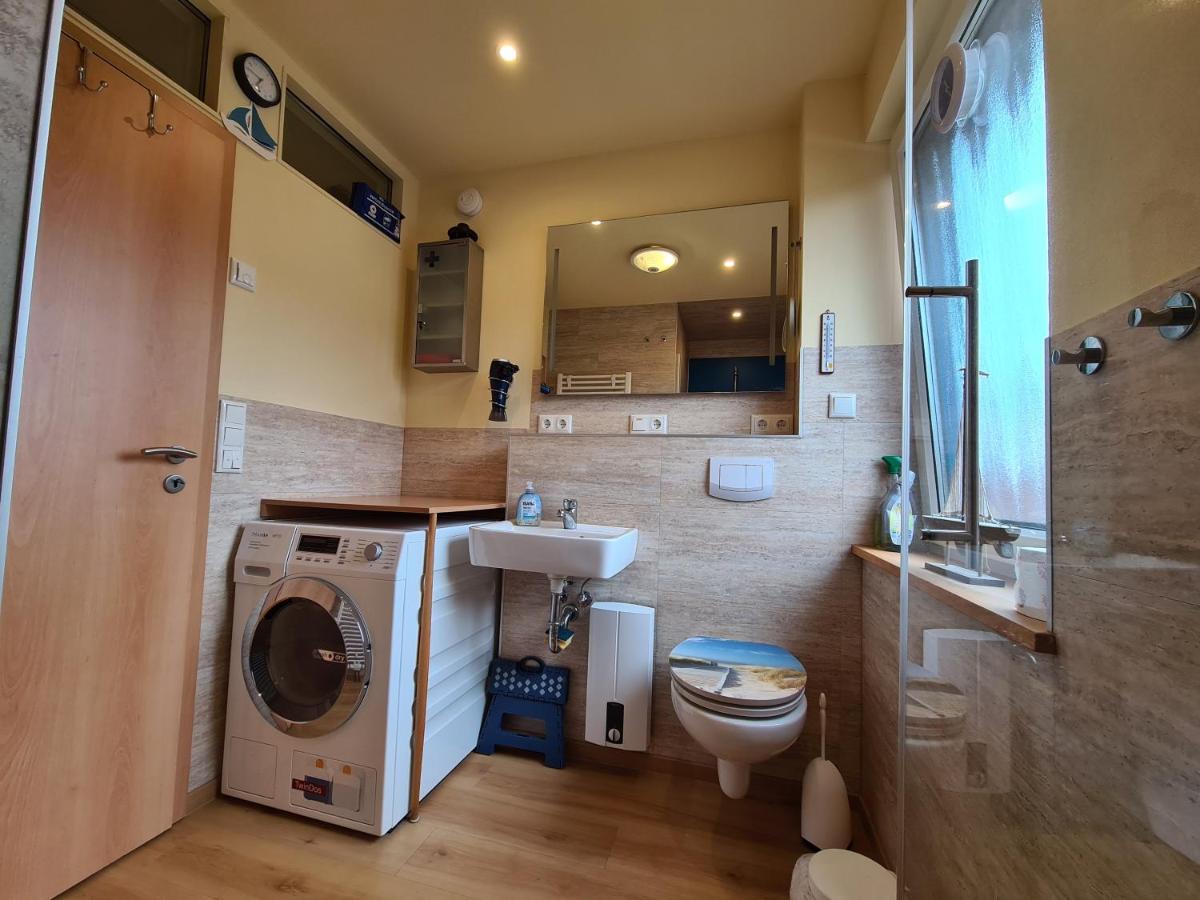 נורדן Ferienwohnung Leuchtturm Am Sandstrand מראה חיצוני תמונה